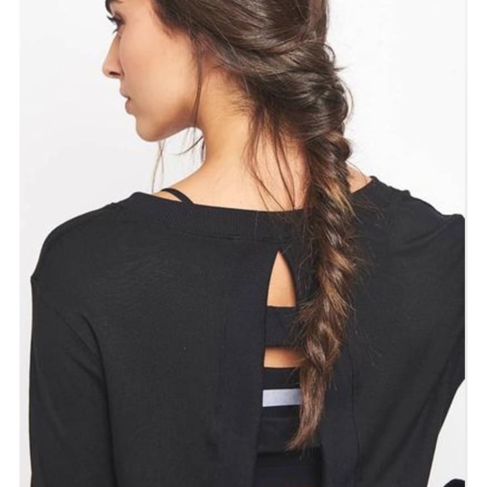 Beyond Yoga Time to Split Open-Back Pullover Top